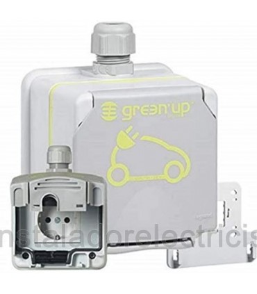 Toma de corriente Legrand GREEN_UP