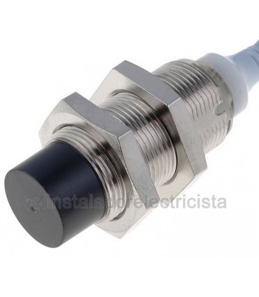 Sensor de proximidad E2A-M18KN16-WP-B1